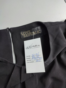 Платье LOVE REPUBLIC с баской для эффектного образа 40 размер