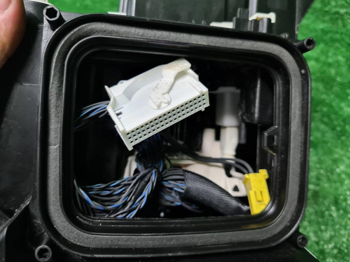 Фара левая Mercedes GLE V167 (18-24) Multibeam LED