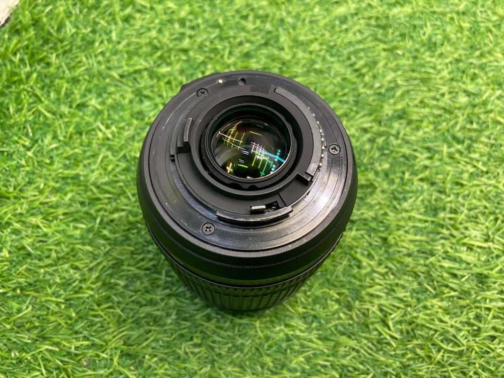 Nikon 18-135mm 3.5-5.6 ED-IF AF-S DX
