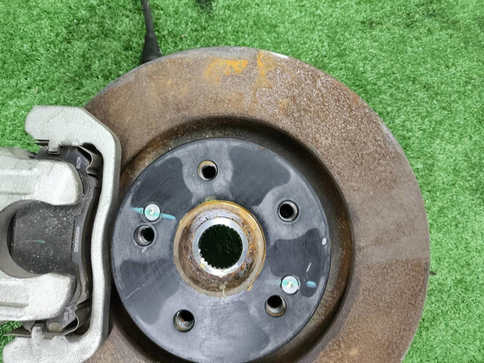 Кулак передний левый Omoda C5 (2022-н.в.)