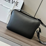 Сумка-мессенджер Loewe