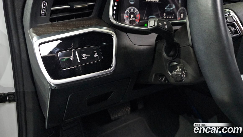 Audi A6 (C8) 40 TDI Premium (05.2020)