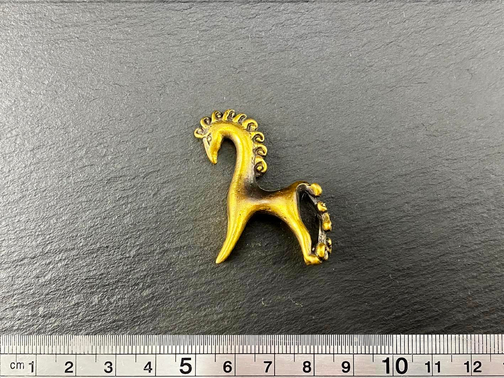 Статуэтка. Лошадка