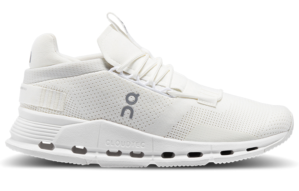 On Cloudnova Undyed