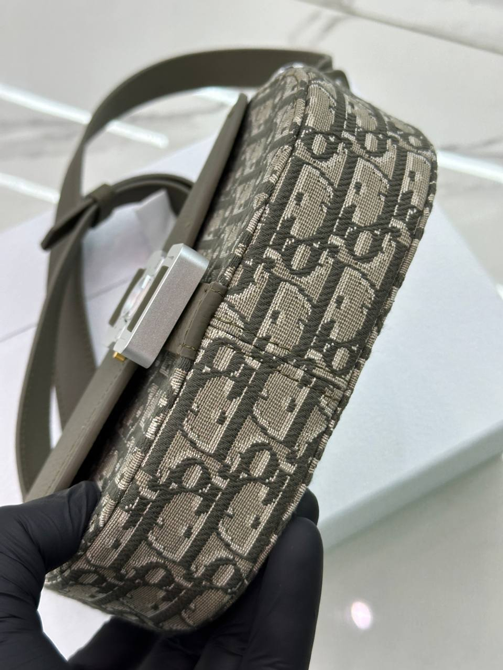 Сумка-мессенджер Christian Dior