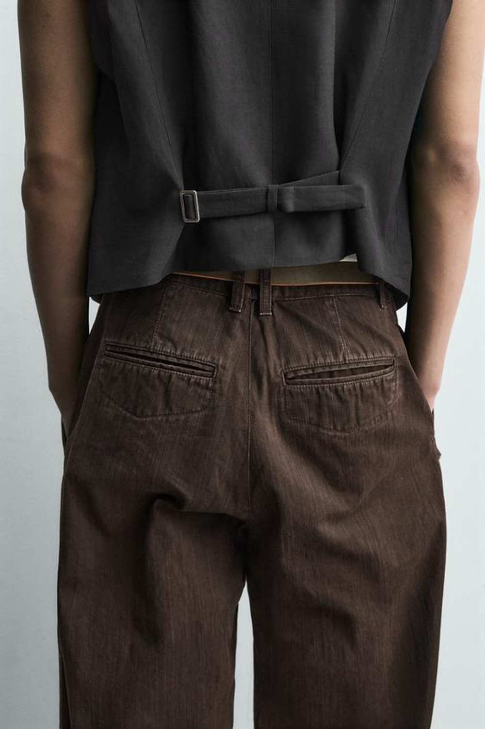 ZARA БРЮКИ RELAXED FIT С КАРМАНОМ-КЕНГУРУ, КОРИЧНЕВЫЙ