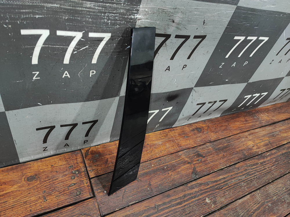 Накладка стойки двери задней левой Jetour Dashing 22-нв Б/У Оригинал F165500410CA