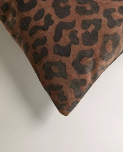 ZARA HOME НАВОЛОЧКА ДЛЯ ДЕКОРАТИВНОЙ ПОДУШКИ С ЛЕОПАРДОВЫМ ПРИНТОМ, КОРИЧНЕВЫЙ