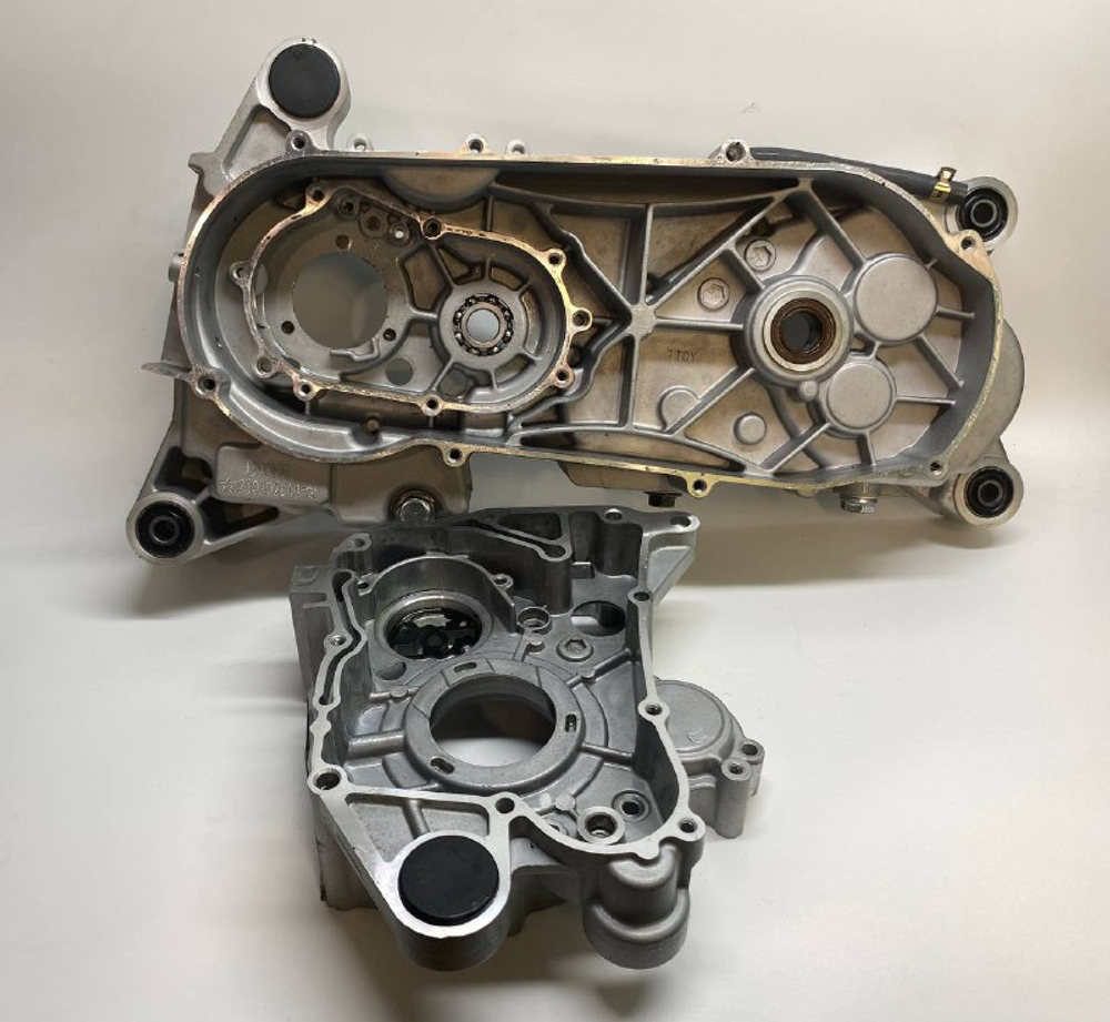 Картер с подшипниками и сальниками двигатель 163QMK-2D (2026г.)