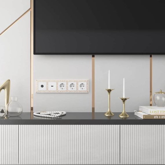 Рамка Werkel Antik на 5 постов белое золото W0051523 4690389158292