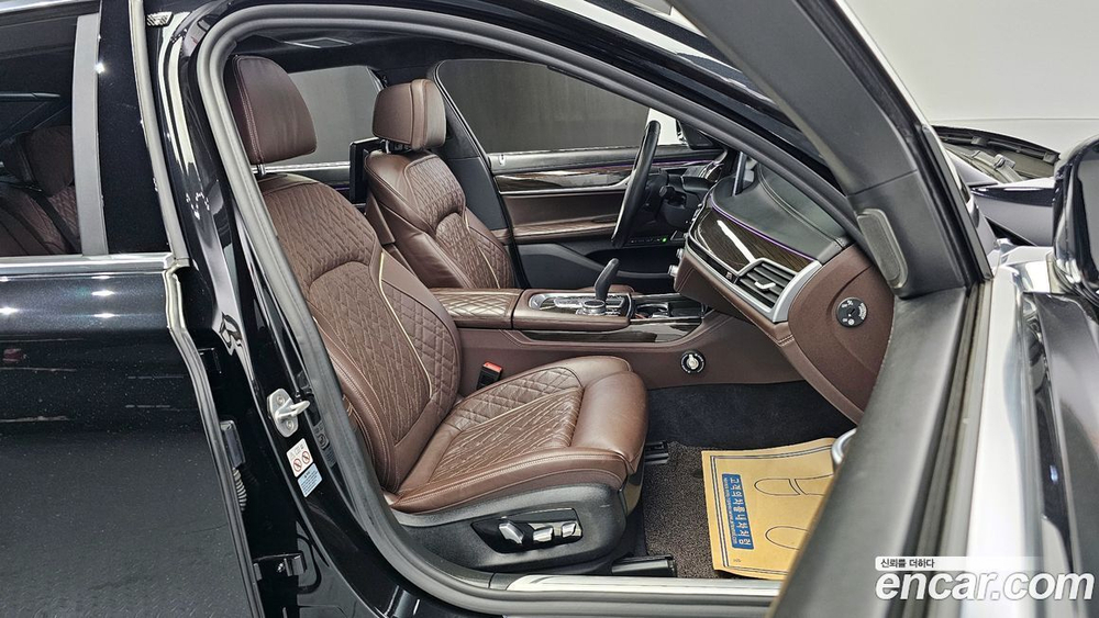 BMW 7 Series (G11) 740Li xDrive Design Pure Excellence (08.2019)