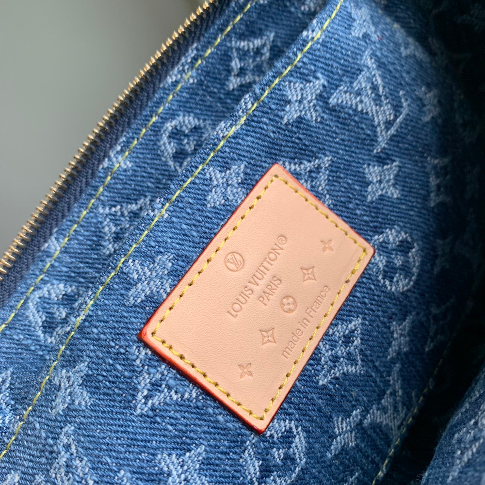 Louis Vuitton Pochette Accessoires