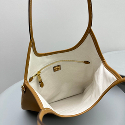 Miu Miu Ivy Bag 40 cm
