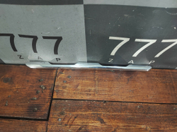 Молдинг решетки радиатора Mercedes GLC (X253) 19-нв Б/У Оригинал A2538883800