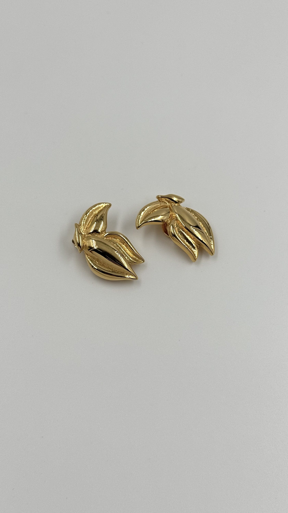 Клипсы Liz Claiborne