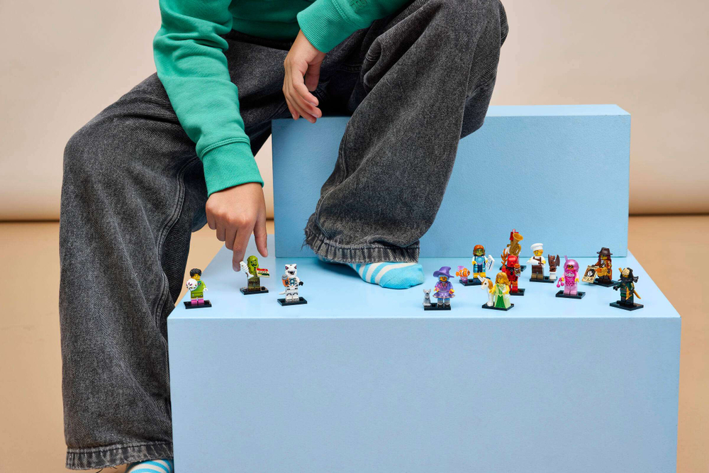 Конструктор LEGO Minifigures 71052 Серия 29 Случайная фигурка