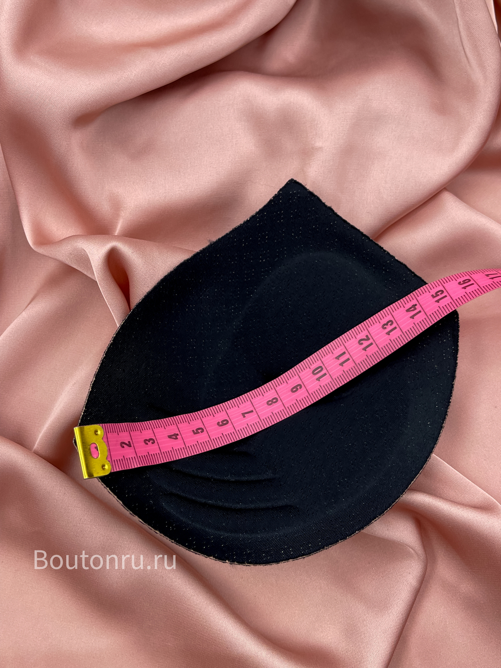 Чашки для бюстгальтера черные пуш-ап "Ладошки"