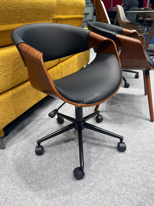 Кресло JY1829-3 черный PU/орех/черный