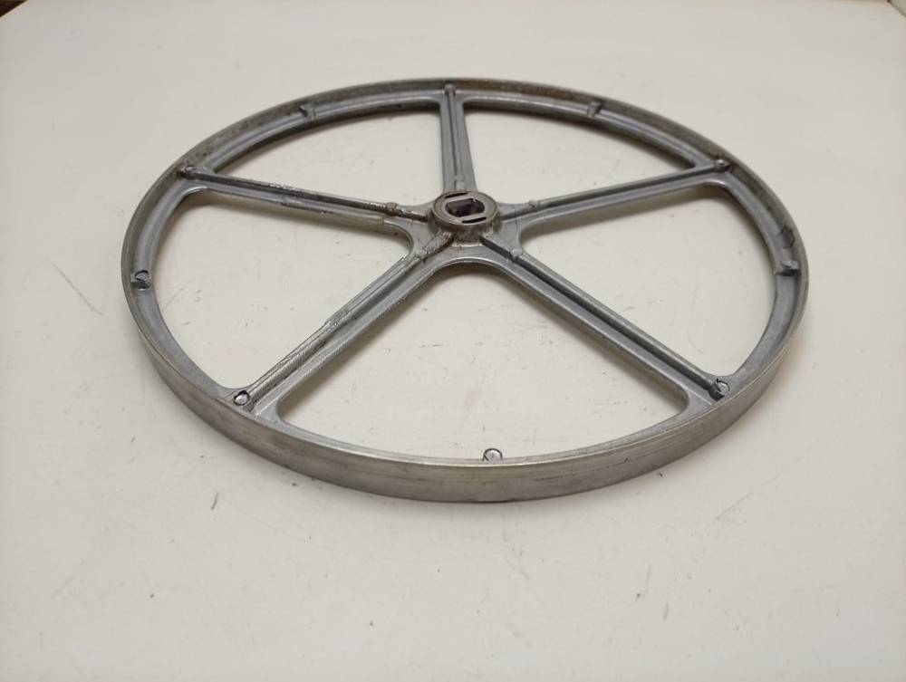 IWUB4085CIS кт59 Шкив барабана для стиральной машины Indesit 174002420 б/у