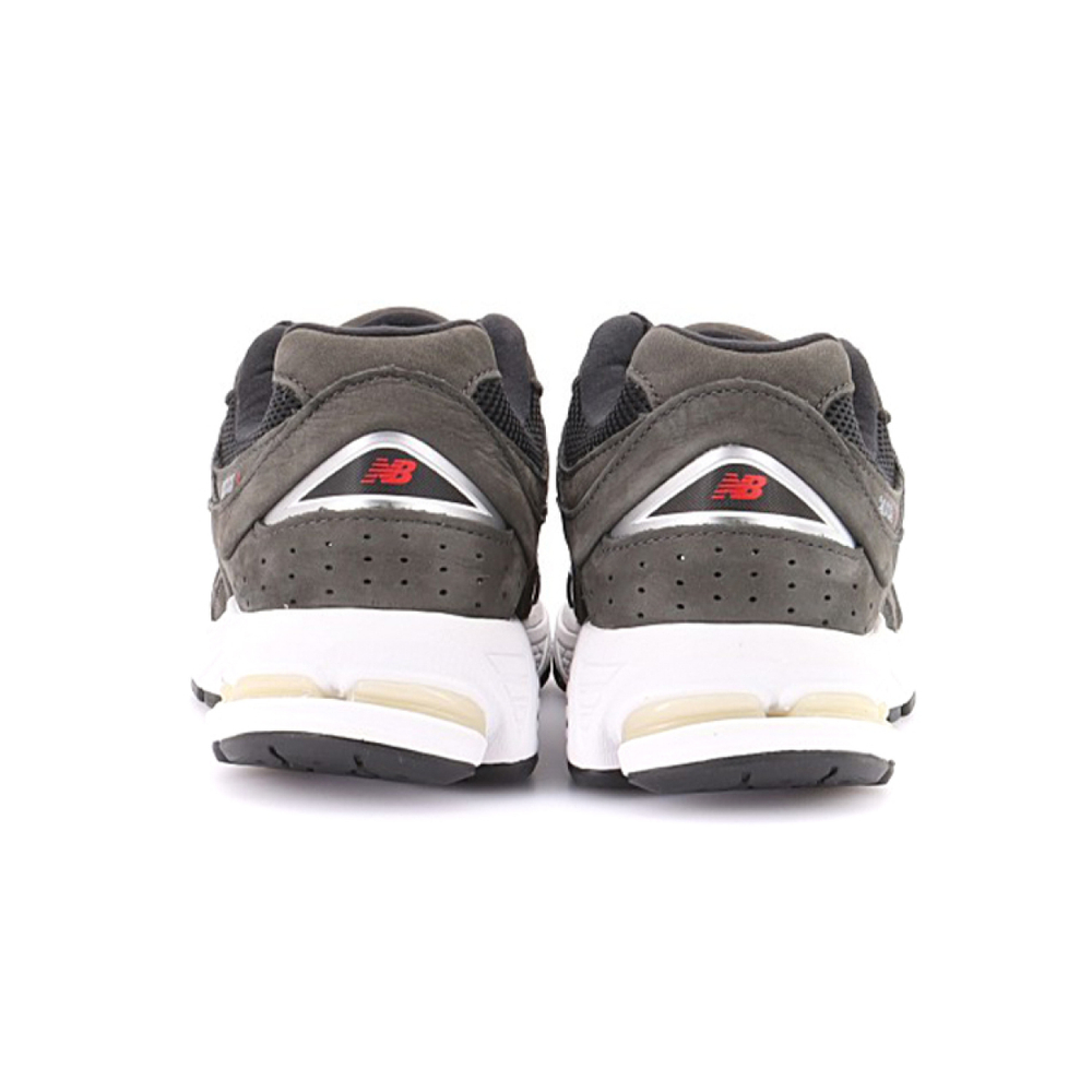 Кроссовки New Balance NB 2002R d, ML2002RB