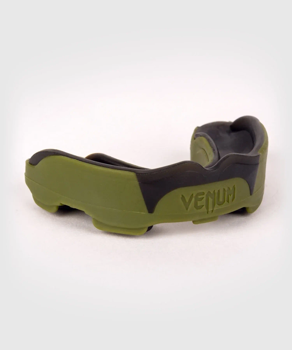 капа Venum Predator Khaki/Black