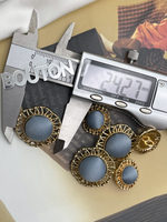 Пуговицы золотистые атласные серо-голубые с ажурным краем скидка