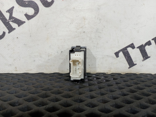 Кнопка включения контроля полосы