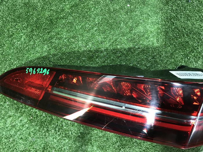 Фонарь левый внешний Jaguar I-PACE (2018-н.в.)