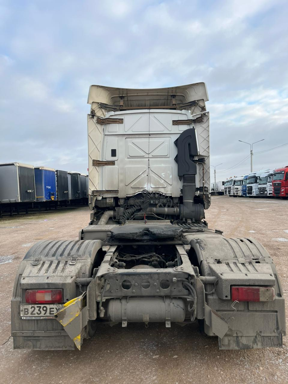 Ford Cargo 4x2 Седельный тягач Cargo (Дизельный, 12,7 л, 480 л.с., МТ)