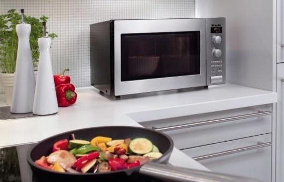 Микроволновая печь Miele M 8201-1 ED