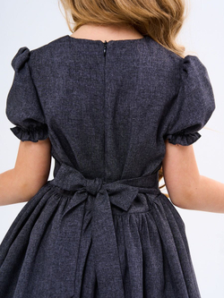 Школьное платье для девочки с кружевом