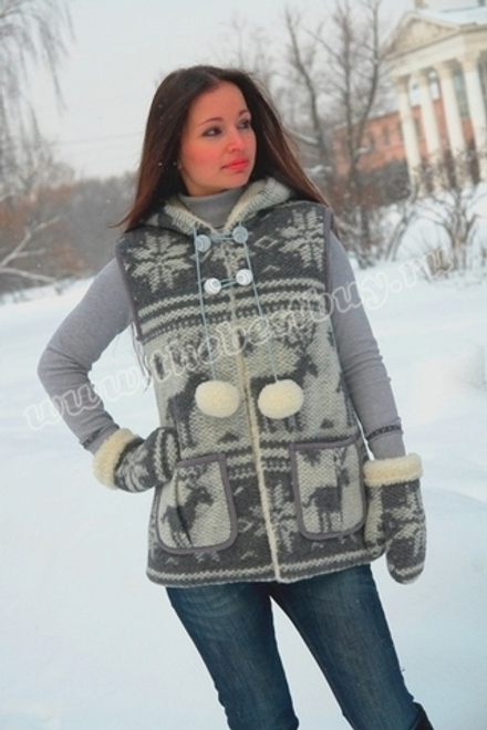 Жилет Лапландия (с капюшоном)  (MagicWool) - размеры 42-64 - (Мод. 80)