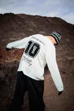 Купить Лонгслив ФК 10 x Winline Title Racing белый Лонгслив ФК 10 x Winline Title Racing белый