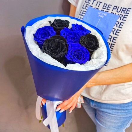 Букет из 7 стабилизированных роз