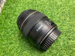Canon EF 85mm 1.8 USM