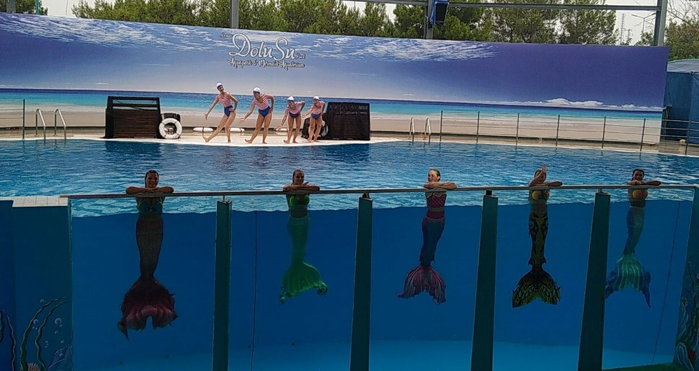 Аквапарк Dolu Su и знаменитое шоу живых русалок
