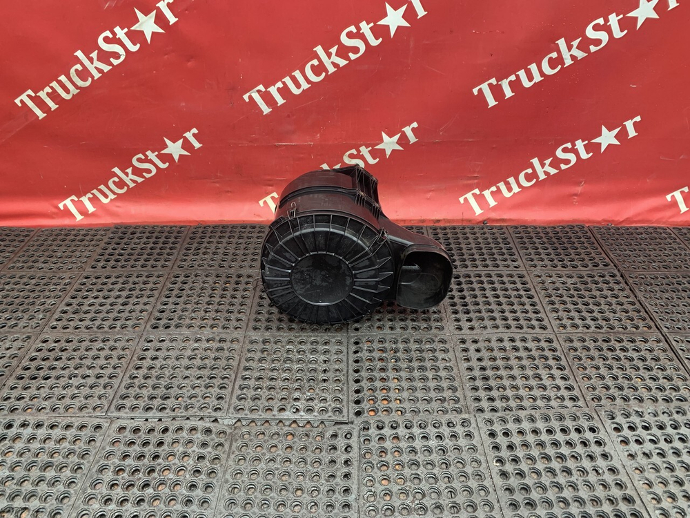 Корпус воздушного фильтра 2017г