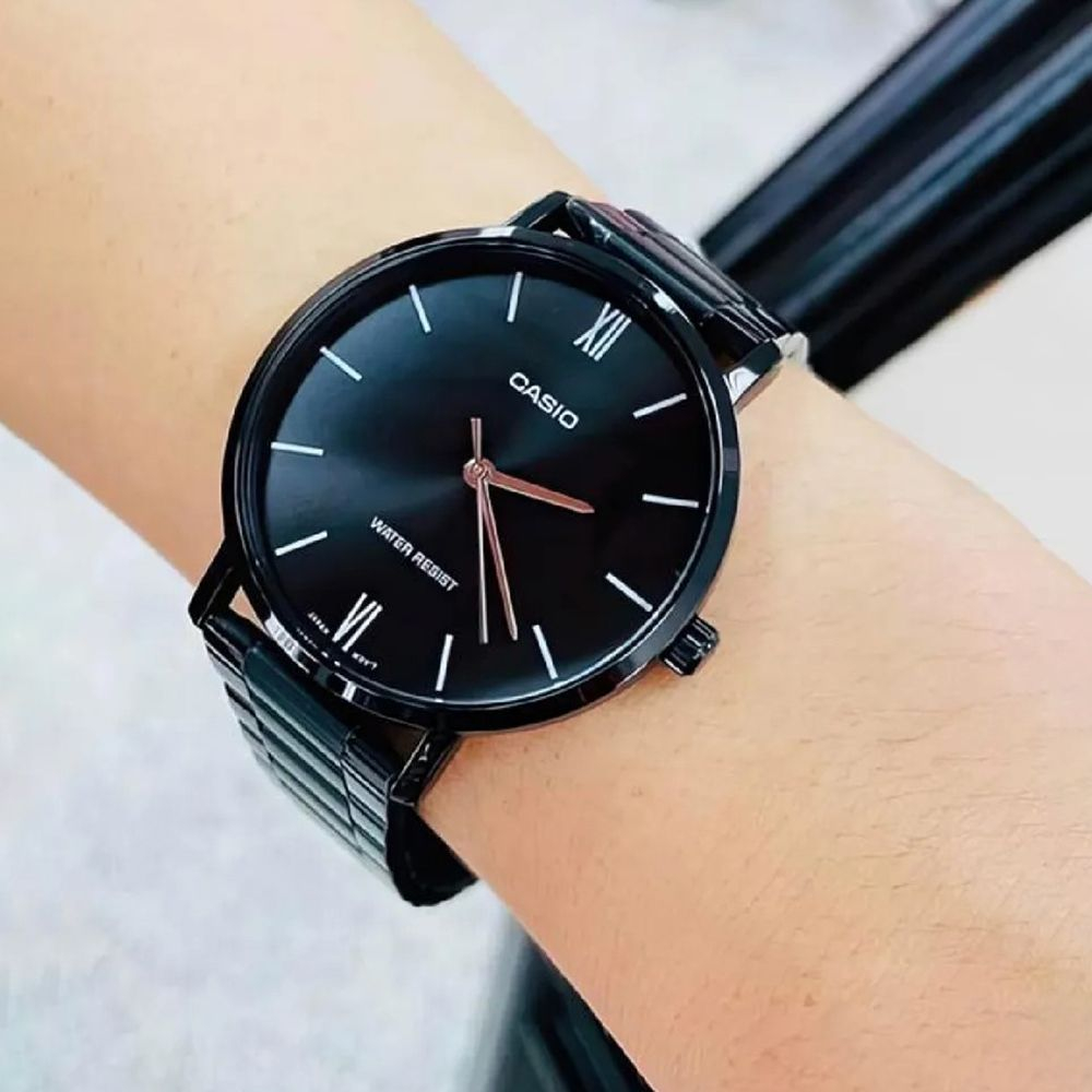 Мужские наручные часы Casio MTP-VT01B-1B