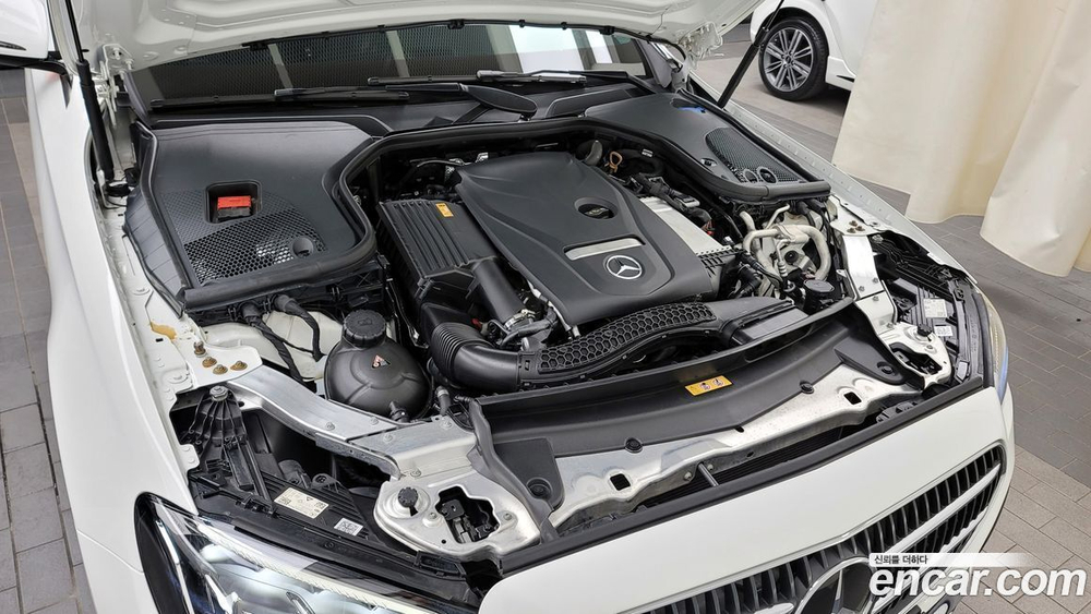 Mercedes-Benz E-Class W213 E250 Avangarde (06.2021)