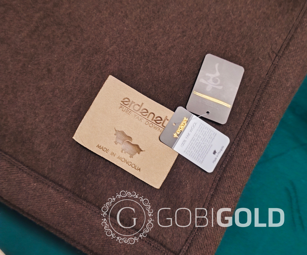 Одеяло тканое из 100% шерсти яка (ERDENET) 150x200 см. - серо-коричневое