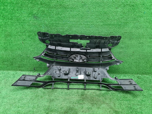 Решетка радиатора Lada Granta 2 (2018-н.в.)