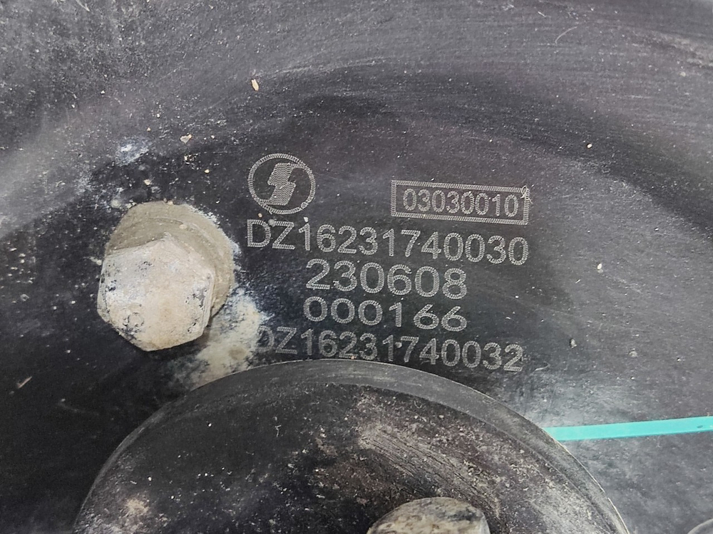 Трапеция стеклоочистителей 2023г