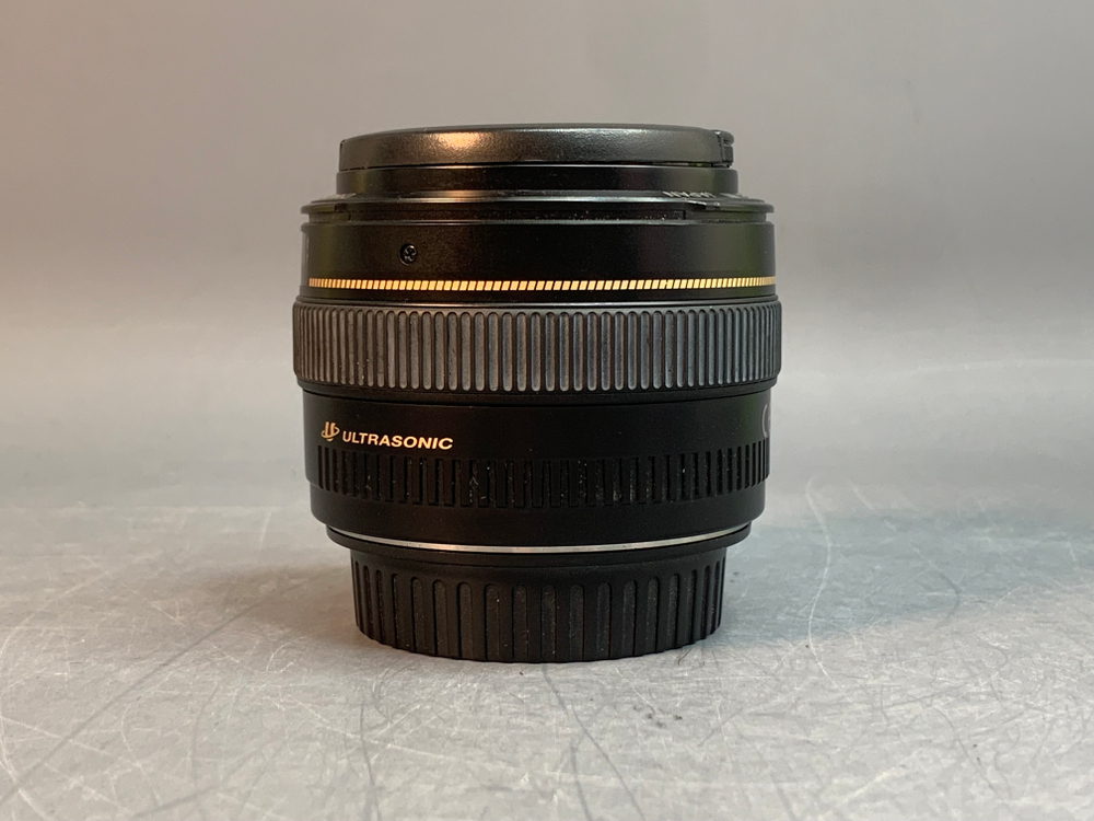 Canon EF 50mm 1.4 USM автофокус не всегда корректно срабатывает