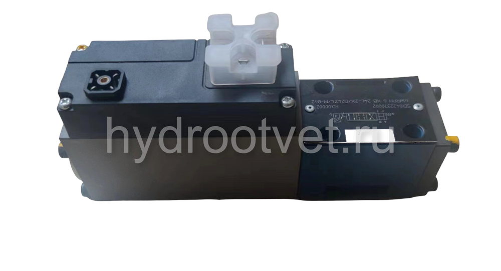 4WRPH6C3B04L–2X/G24Z4/M - Сервораспределитель Ду6 с обратной связью по положению золотника без усилителя, номинальный расход 4 л/мин, характеристика L - линейная, схема C3