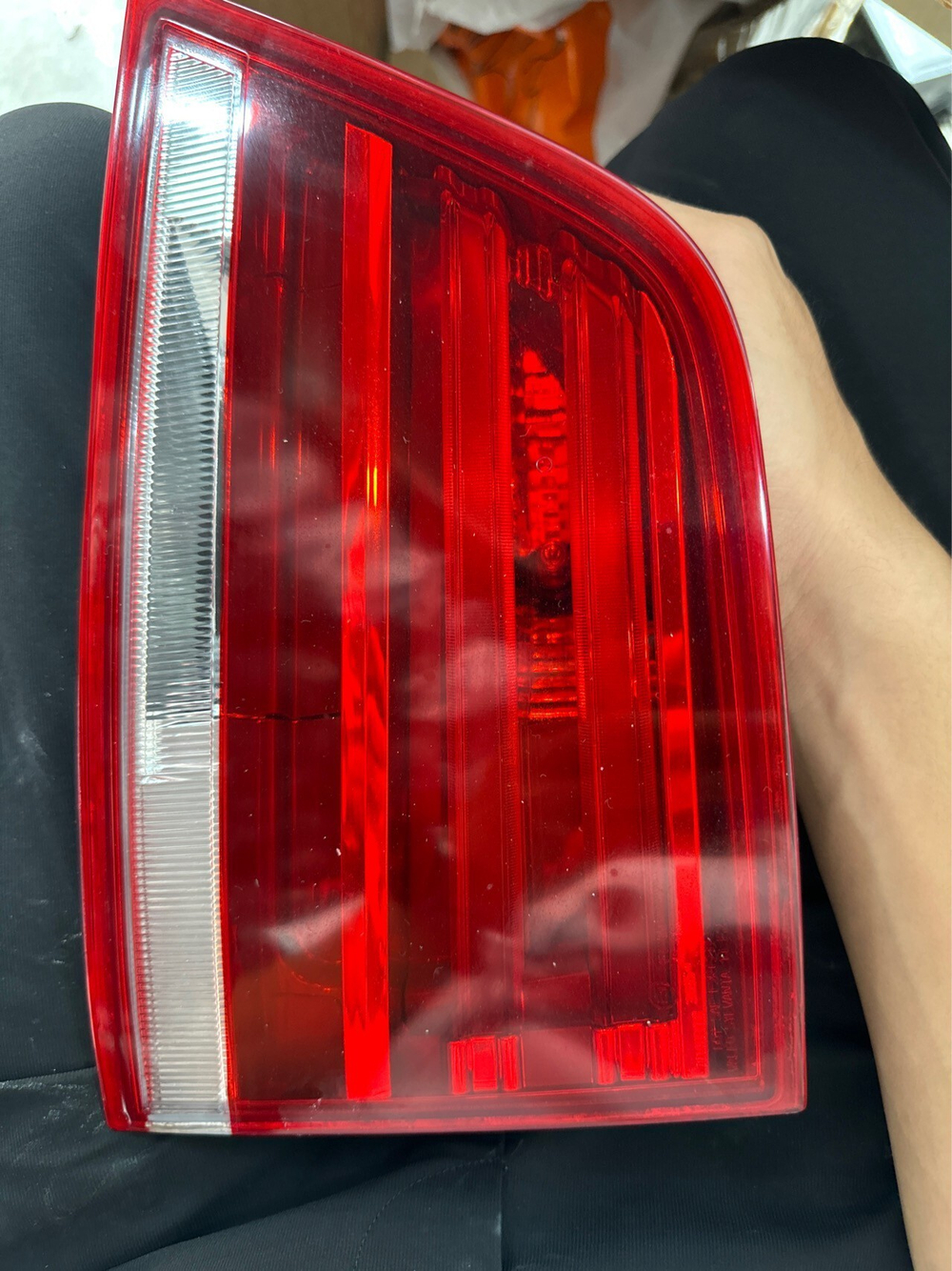 Задний правый внешний фонарь BMW X3 F25-F26 (оригинал,)