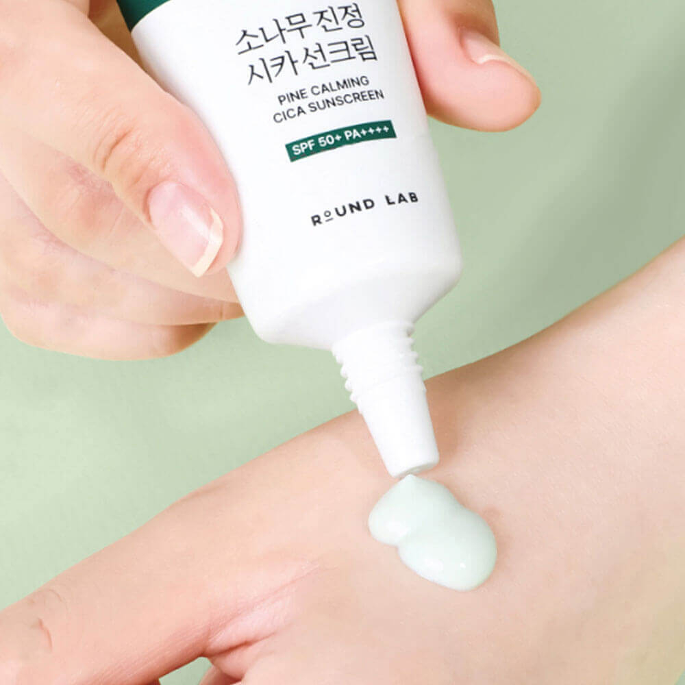 Солнцезащитный крем Round Lab Pine Calming Cica Sunscreen SPF50+ PA++++