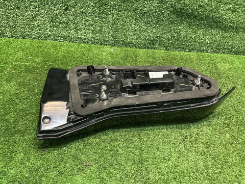 Фонарь правый внутренний BMW X5 G05 (2018-2023)