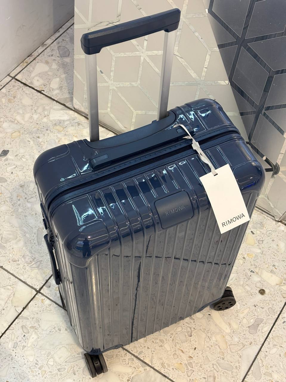 Чемодан Rimowa