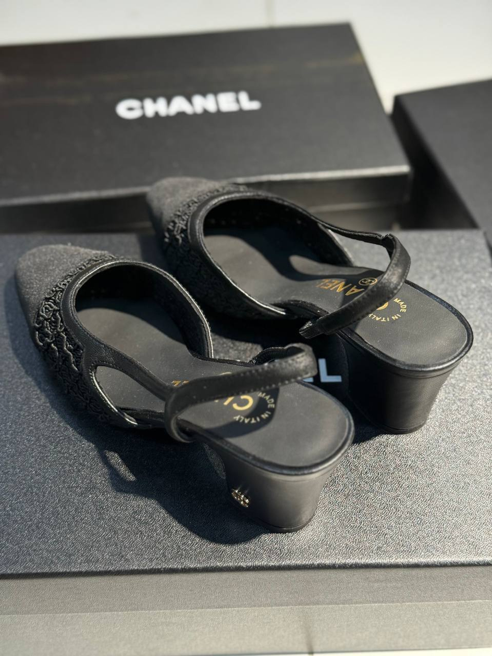 Туфли CHANEL