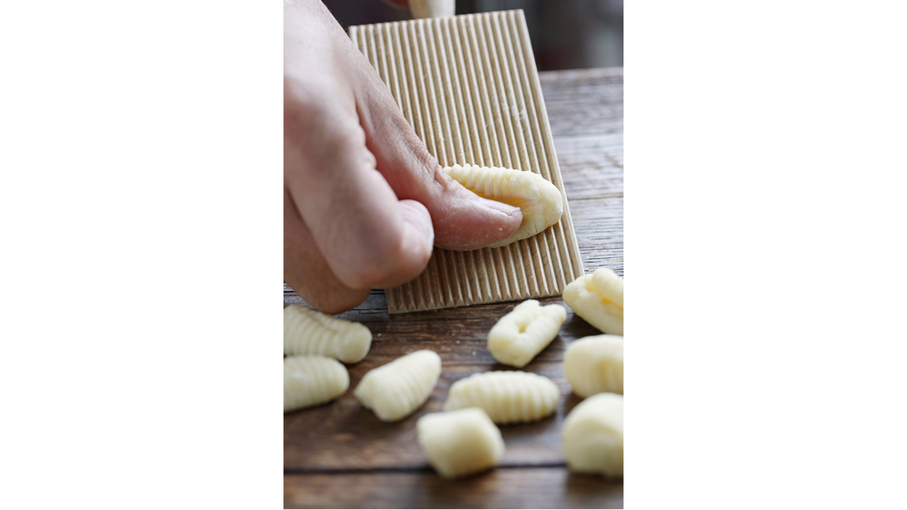 Доска для приготовления ньокки 6х23см Eppicotispai